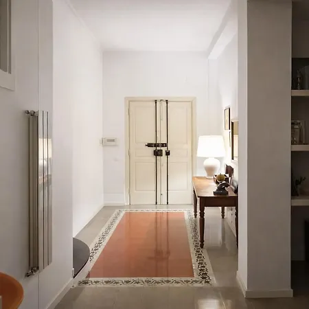 Apartment Bright Flat For 5, Metro 7 Min, Appia Antica *